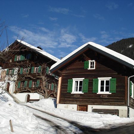 Haus Mangard Daire Sankt Gallenkirch Dış mekan fotoğraf